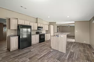 2220 Doe St, Horseshoe Bay, TX 78657 - Photo 10