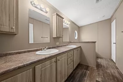 2220 Doe Street, Horseshoe Bay, TX 78657 - Photo 14