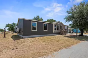 2201 1st St, Horseshoe Bay, TX 78657 - Photo 2