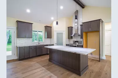 1415 Bluebonnet, Marble Falls, TX 78654 - Photo 2