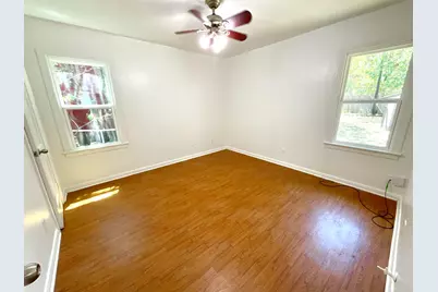 1007 Flag Street, Llano, TX 78643 - Photo 12
