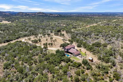 400 Darby Lane, Llano, TX 78643 - Photo 2