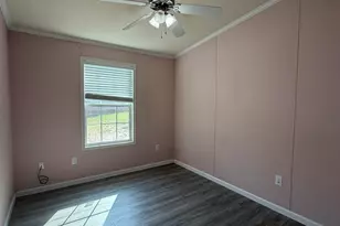 311 E Castleshoals Dr, Granite Shoals, TX 78654 - Photo 8