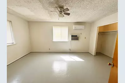 107 Logan Drive, Buchanan Dam, TX 78609 - Photo 8