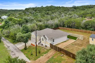 511 Taylor Dr, Horseshoe Bay, TX 78657 - Photo 34
