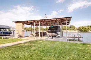 229 Elm Lodge Dr, Kingsland, TX 78639 - Photo 6
