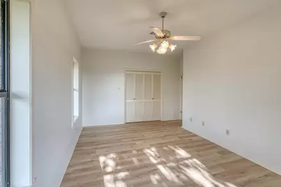 405 E Granite Street, Llano, TX 78643 - Photo 18