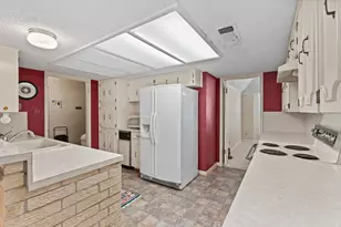 419 Olympia Fields, Meadowlakes, TX 78654 - Photo 8