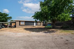 817 Ridgeway, Tow, TX 78672 - Photo 2