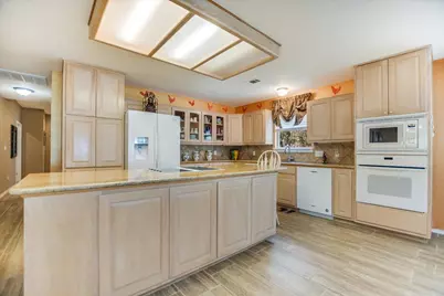 117 Inspiration Drive, Sunrise Beach, TX 78643 - Photo 10