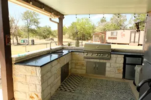 281 Link Dr, Kingsland, TX 78639 - Photo 24