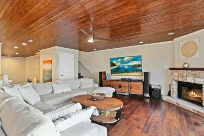 616 Horseshoe Bay North Boulevard, Horseshoe Bay, TX 78657 - Photo 4