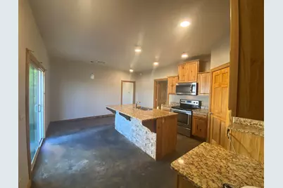 606 W Ollie, Llano, TX 78643 - Photo 6