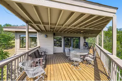 509 Coventry Rd, Spicewood, TX 78669 - Photo 10