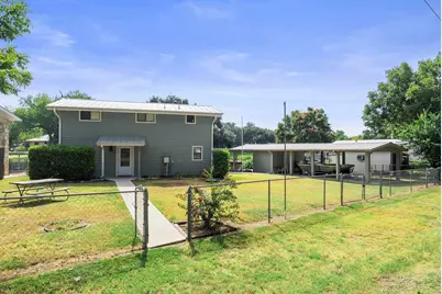 707 Cr 136A, Kingsland, TX 78639 - Photo 2