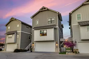 112 Island Cir, Kingsland, TX 78639 - Photo 2