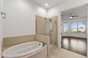 306 Enclave Cir, Horseshoe Bay, TX 78657 - Photo 20