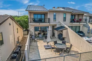 102A Bunny Run Ln, Horseshoe Bay, TX 78657 - Photo 4