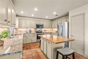 413 Silver Spur, Horseshoe Bay, TX 78657 - Photo 14