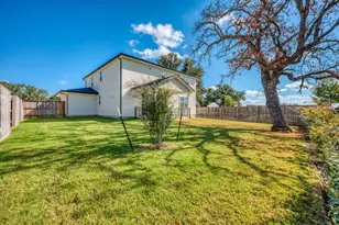 101 Plumbago Ln, Marble Falls, TX 78654 - Photo 34