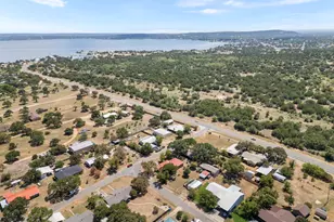 105 Cottonwood Dr, Buchanan Dam, TX 78609 - Photo 6