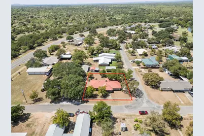 105 Cottonwood Drive, Buchanan Dam, TX 78609 - Photo 2