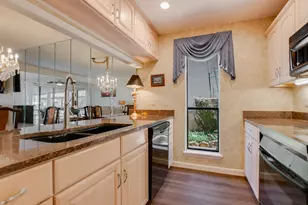 613 Hi Cir N, Horseshoe Bay, TX 78657 - Photo 6