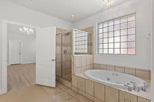 105 Lachite C, Horseshoe Bay, TX 78657 - Photo 22