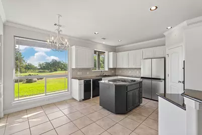 105 Lachite C, Horseshoe Bay, TX 78657 - Photo 10