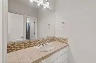 105 Lachite C, Horseshoe Bay, TX 78657 - Photo 26