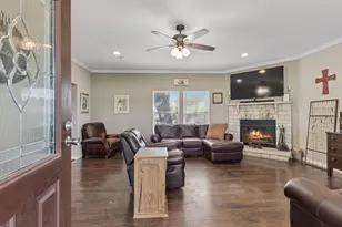 510 Co Rd 221, Tow, TX 78672 - Photo 8