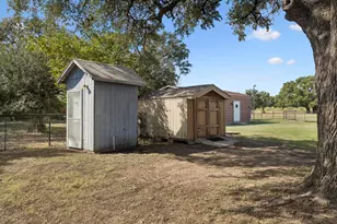 510 Co Rd 221, Tow, TX 78672 - Photo 32