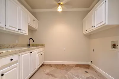 618 Cedar, Buchanan Dam, TX 78609 - Photo 18