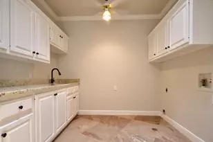 618 Cedar, Buchanan Dam, TX 78609 - Photo 18