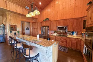 108 Legend Hills Blvd, Llano, TX 78643 - Photo 8