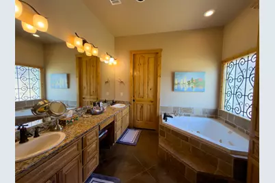 108 Legend Hills Blvd., Llano, TX 78643 - Photo 16