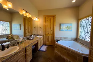 108 Legend Hills Blvd, Llano, TX 78643 - Photo 16