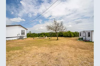 327 County Road 332, Bertram, TX 78605 - Photo 36