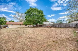 212 N River Oaks Dr, Burnet, TX 78611 - Photo 24