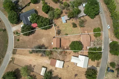212 N River Oaks Drive, Burnet, TX 78611 - Photo 26