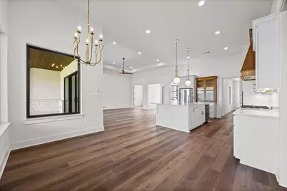 112 Winchester, Horseshoe Bay, TX 78657 - Photo 12