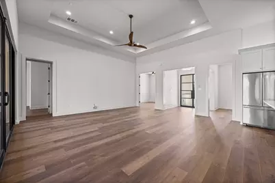 112 Winchester, Horseshoe Bay, TX 78657 - Photo 14