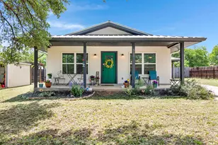 501 E Ash Dr, Johnson City, TX 78636 - Photo 1