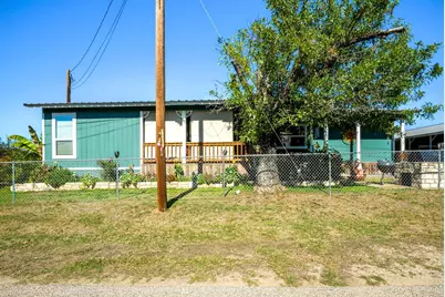 301 East Castlebriar, Granite Shoals, TX 78654 - Photo 2