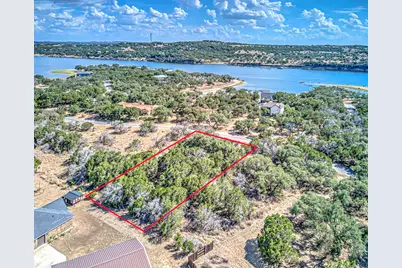 21608 Cardinal Avenue, Lago Vista, TX 78645 - Photo 2