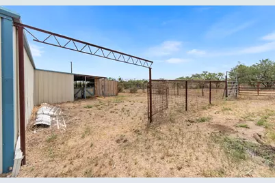 2633 County Road 120, Marble Falls, TX 78654 - Photo 30