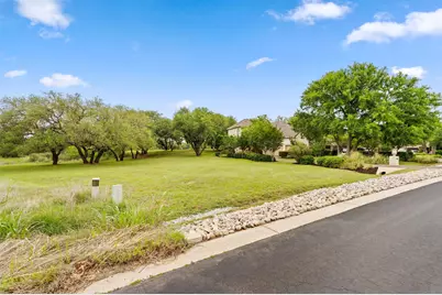 107 Lost Spur, Horseshoe Bay, TX 78657 - Photo 6