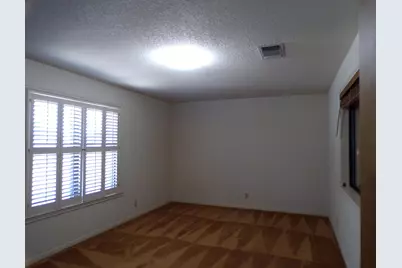 205 Muirfield, Meadowlakes, TX 78654 - Photo 10