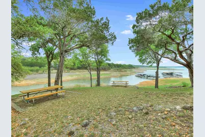 119 Bedford Dr, Spicewood, TX 78669 - Photo 12