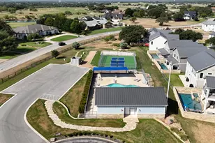 108 Island Cir, Kingsland, TX 78639 - Photo 32